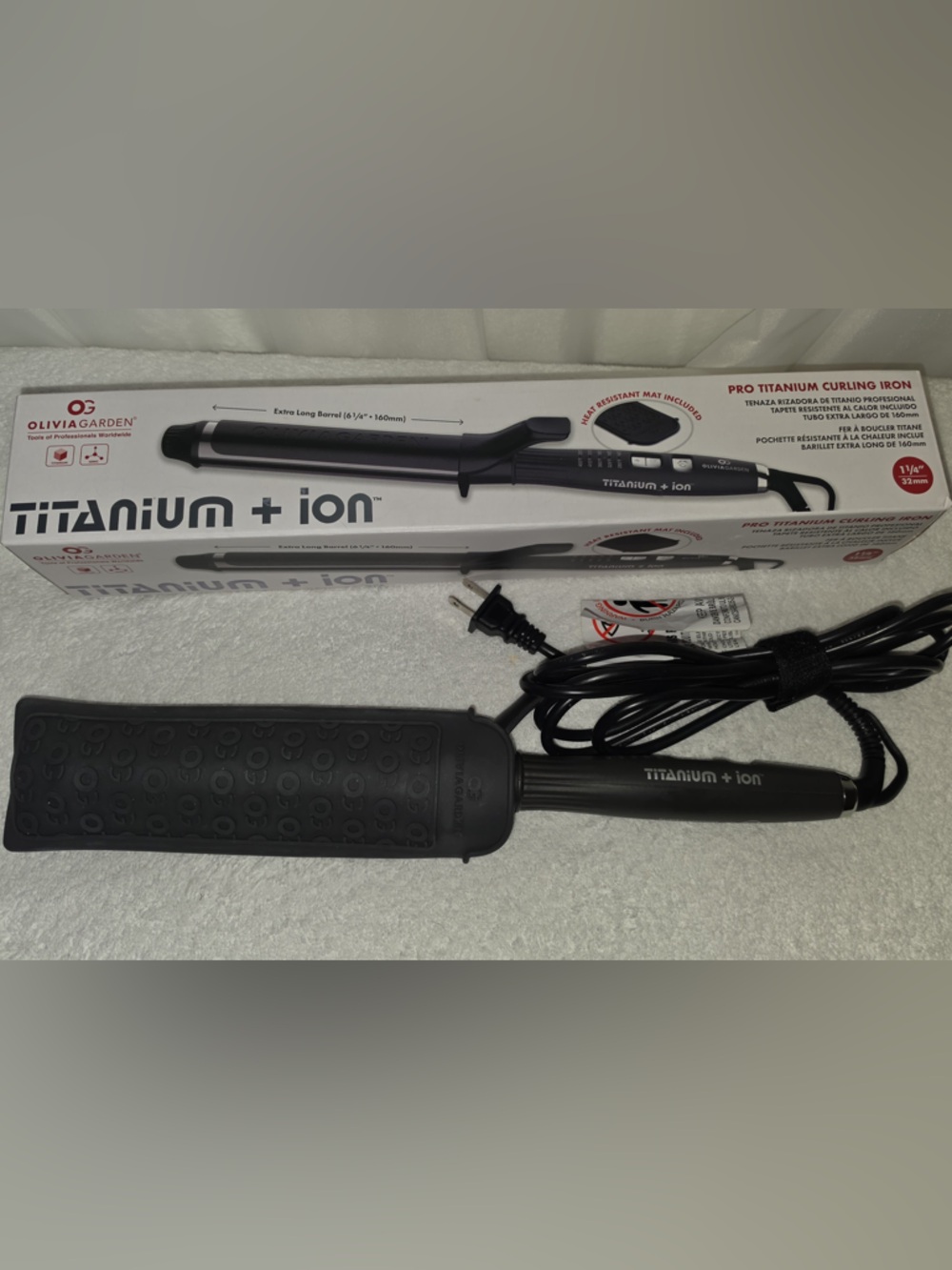 Titanium + Ion Black Hair Styling Iron